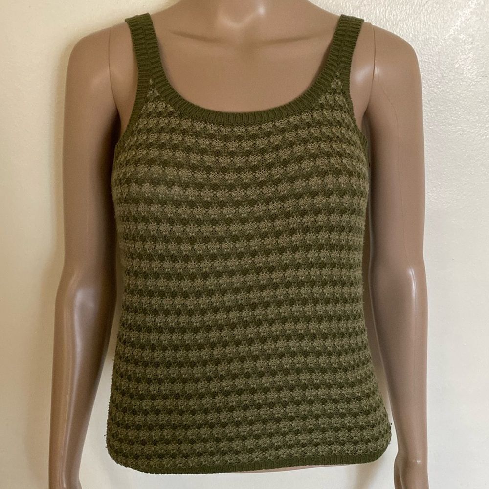 P & P Since 1986 Women’s Size S Olive Green Knit Sweater Tank Top